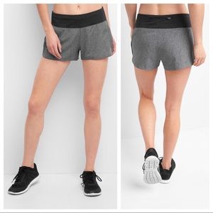 GapFit gStep Heather Athletic Short
